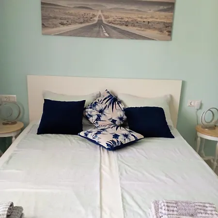 Leah Aparthotel Gerakini